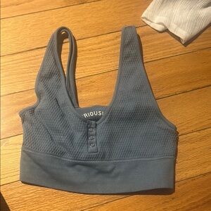 Aeropostale Gray Ribbed Top